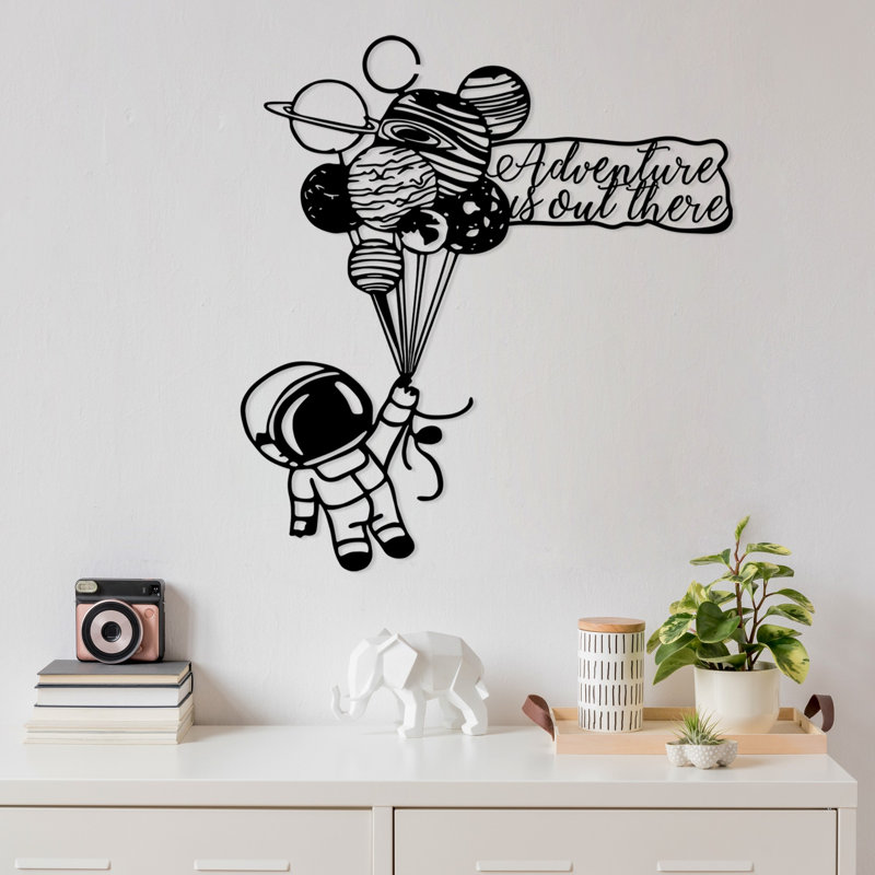 Stylish Decorative Metal Wall Accessory, Black Finish, 25.2 x 27.6 inches | 100% Metal Construction, Thickness: 0.06 inches | Lightweight at 1.9 lbs, Perfect for Home Décor, Easy Wall Mounting
