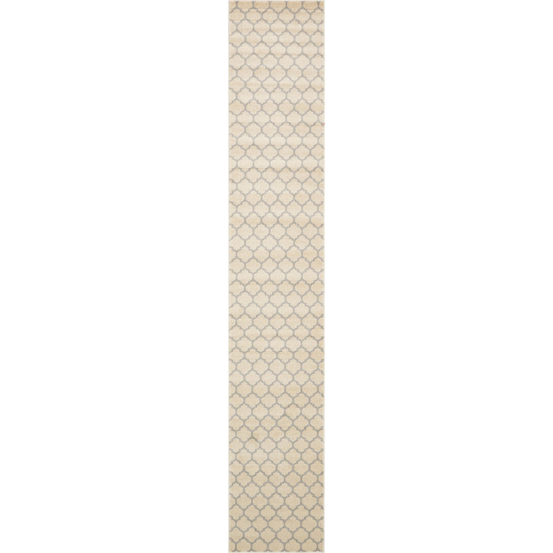 Molly Geometric Indoor Rug, Runner 2'7" x 16'5"