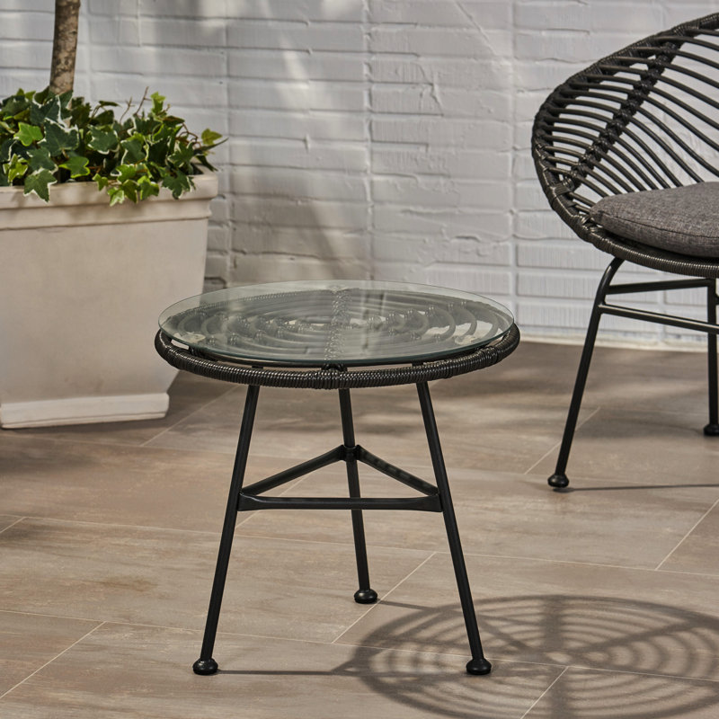 Table d'appoint grise et en verre trempé pour l'extérieur chic et durable