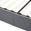 Grand lit plateforme tapissier avec système de rangement hydraulique en gris pour les chambres modernes et le rangement supplémentaire.-2035223075