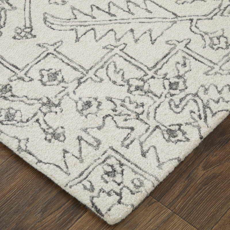 Armando Wool Oriental Indoor Rug, Rectangle 12' x 15'