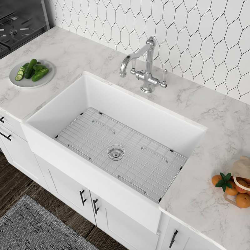 33" Farmhouse Apron Front Ceramic Kitchen Sink with Bottom Grid