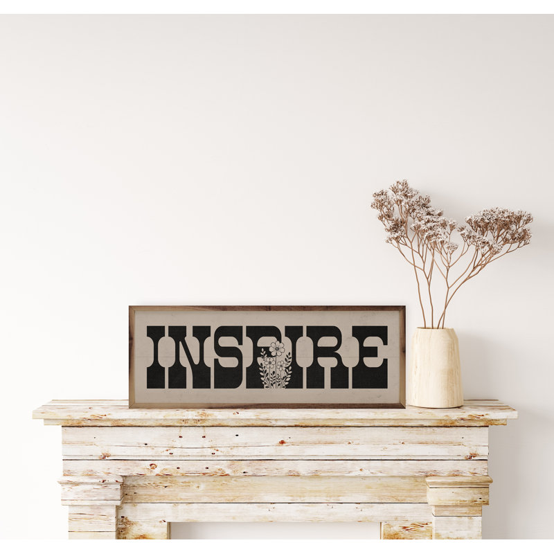 Inspirer avec des fleurs blanches, H 4 po x l 12 po