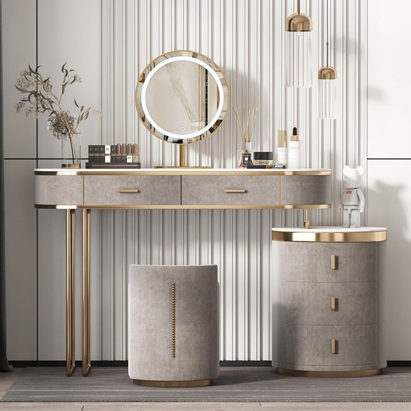 Javiel, Gray;Gold