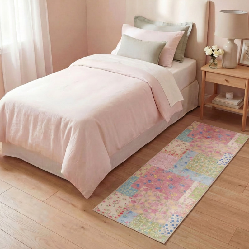 Tapis lavable à la machine Finley, Rose / multicolore, 3 pi x 5 pi