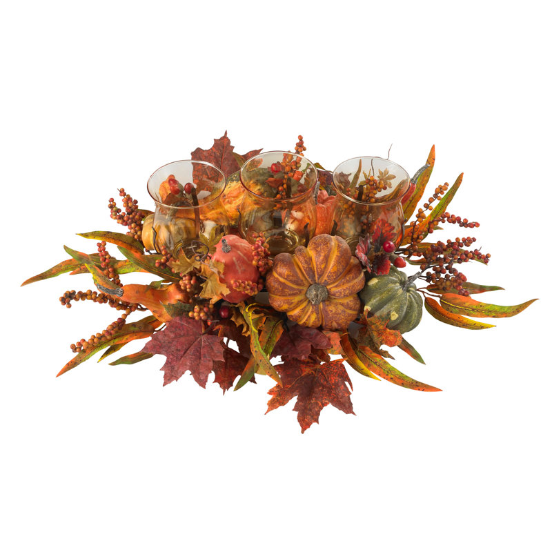 Candélabre à trois fleurs mélangées en vase