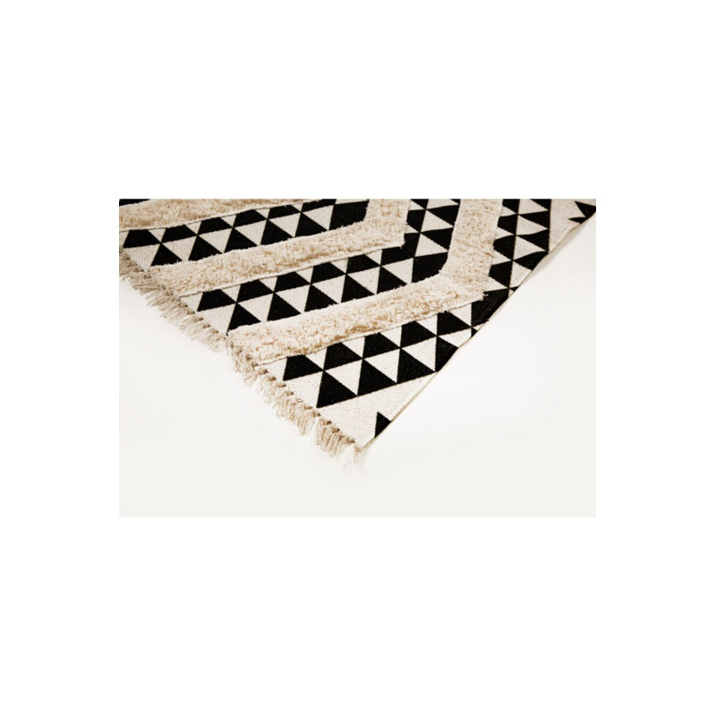 Rustic Black White Scandinavian Boho Style Machine Washable Kilim, Rectangle 5'1" x 7'7" Rug Pad Included