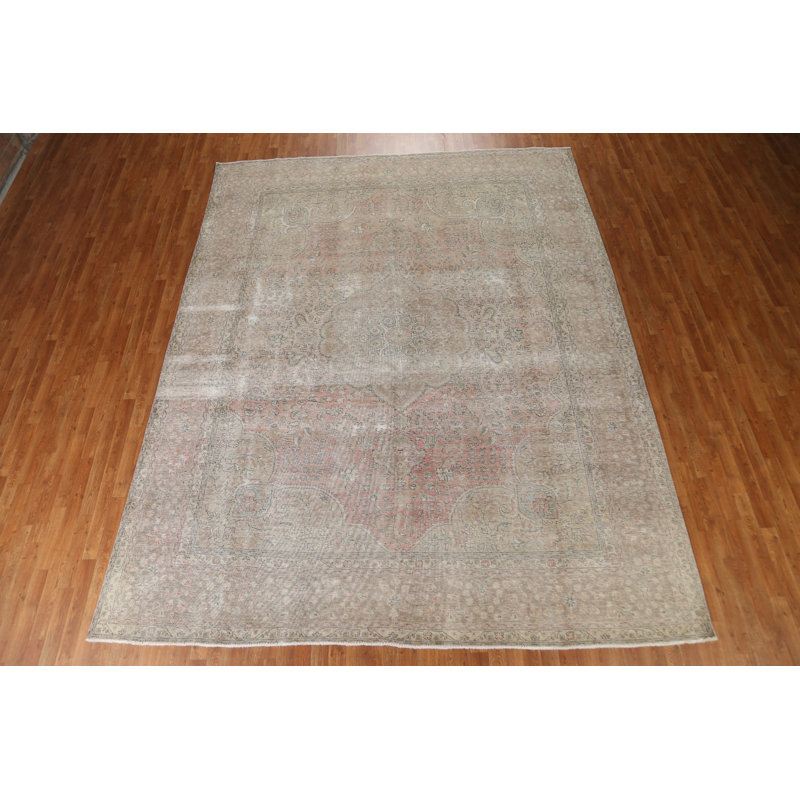 Tapis rose en laine noué à la main de conception unique 1960S 9 pi 10 po x 12 pi 5 po Romaeo