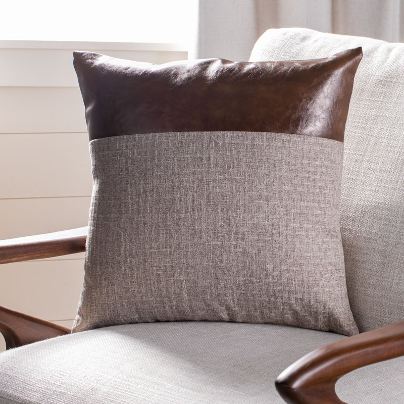  Rilen Throw Pillow, Brown