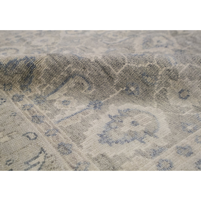 Nomad Oriental Area Rug in Green/Ivory