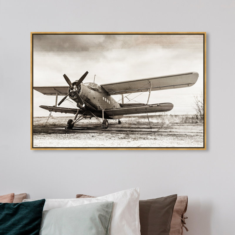 Hélice d'avion - reproduction de photo sur toile tendue, L 54 po x H 36 po, Encadrement doré