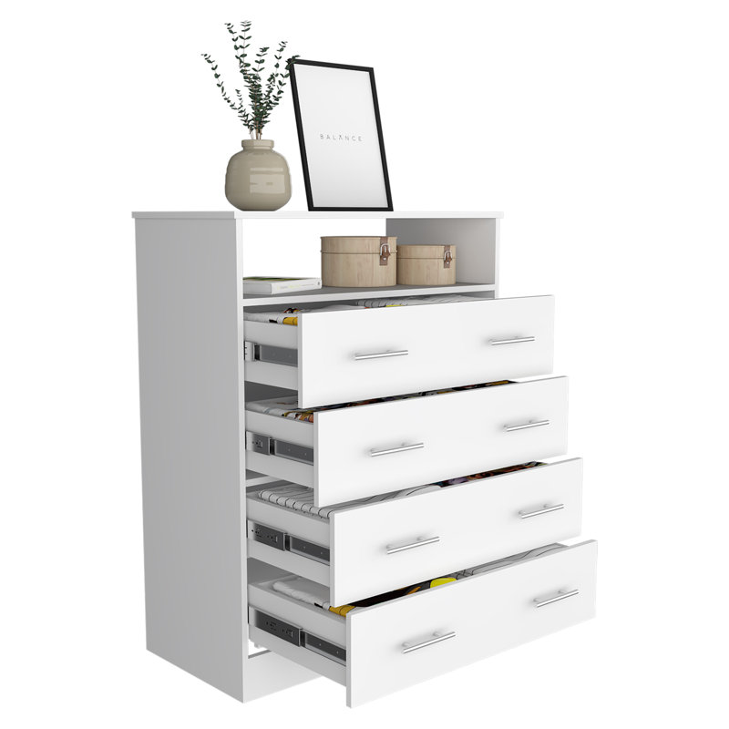 Amy-Lei 33'' W 4 - Drawer Dresser, White