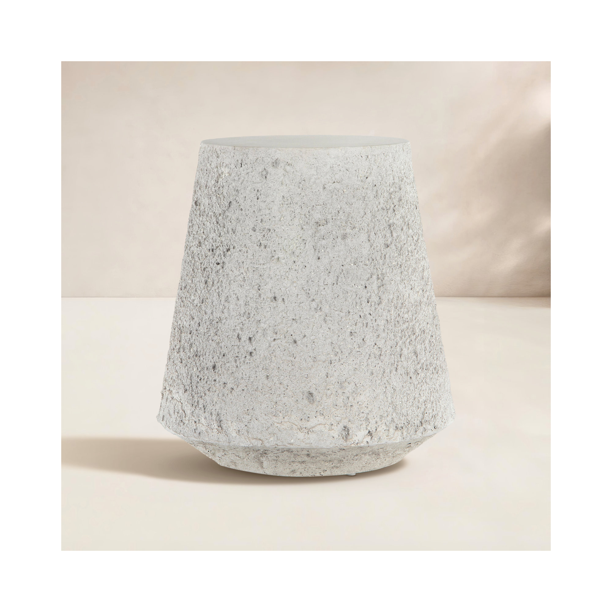 Lele 20.75'' Concrete Outdoor Side Table