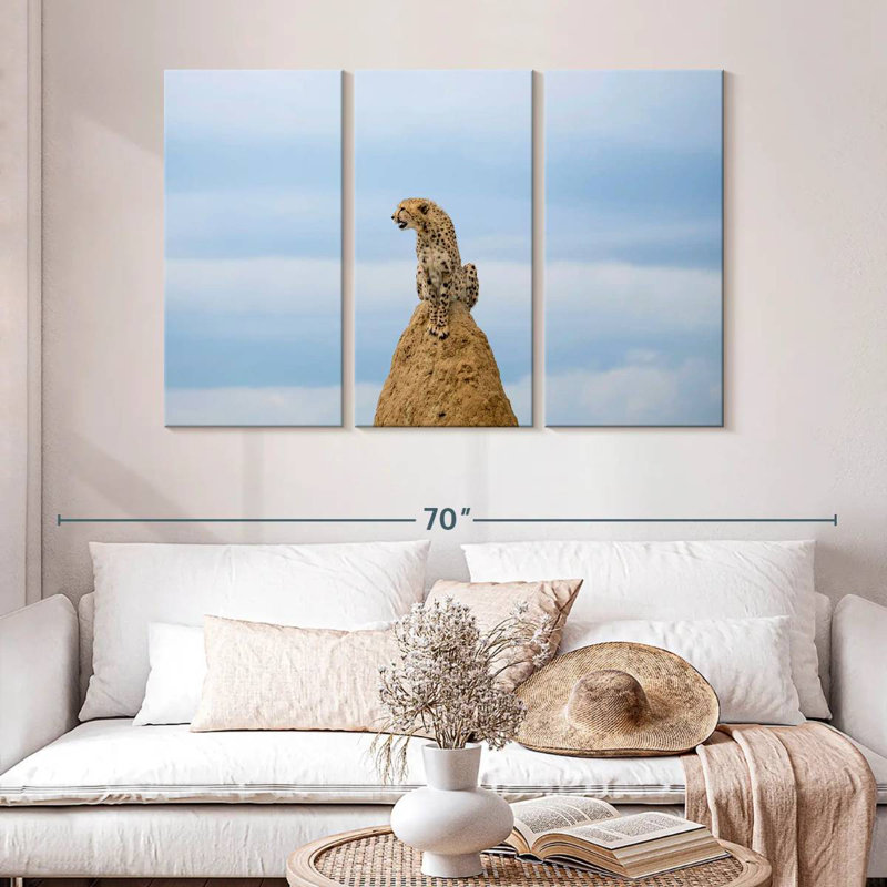 Scouting Wild Cat, 32" H x 50" W