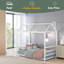 Lit plateforme House avec toit et cheminée-451665215
