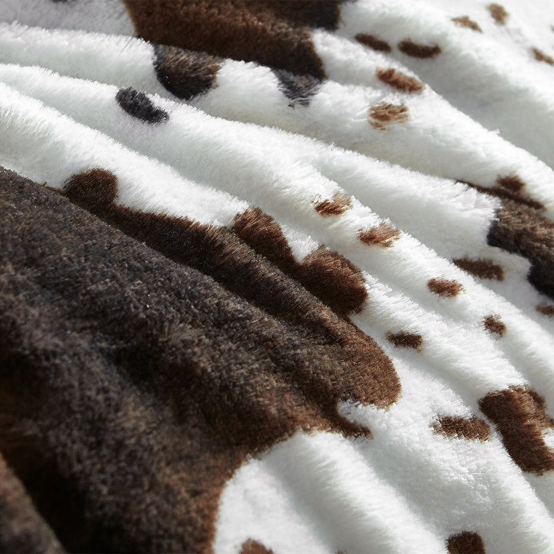 Baffle Box Stitch Animal Print Comforter Set, King Comforter + 2 Shams