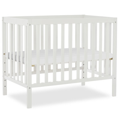 Edgewood 4 in1 Mini Crib
