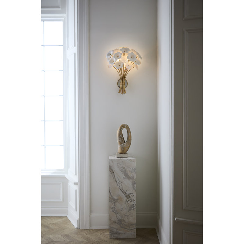 Marianne 2 - Light Wallchiere