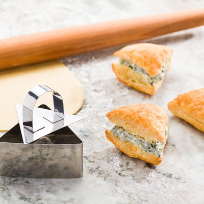 Moule à gâteau 3,2 x 1,3 x 1,5 po, 1 anneau de cuisson triangulaire avec presse-aliments - petit, va au lave-vaisselle, moule à mousse en acier inoxydable, va au four, pour crêpes ou gâteaux au fromage