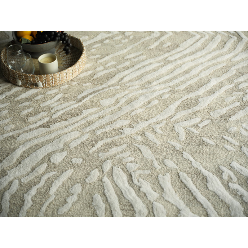 Entro Handmade New Zealand Wool Beige/Ivory Area Rug, Rectangle 6' x 9'