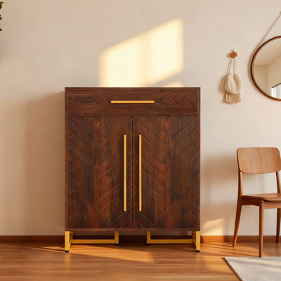 Meuble de luxe industriel de qualité supérieure avec cadre en métal robuste, mobilier haut de gamme de qualité supérieure