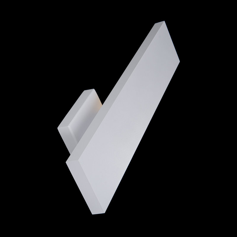 Stag LED Wall Light, 3000K, Brushed Aluminum, 18" H x 4.5" W x 2.5" D
