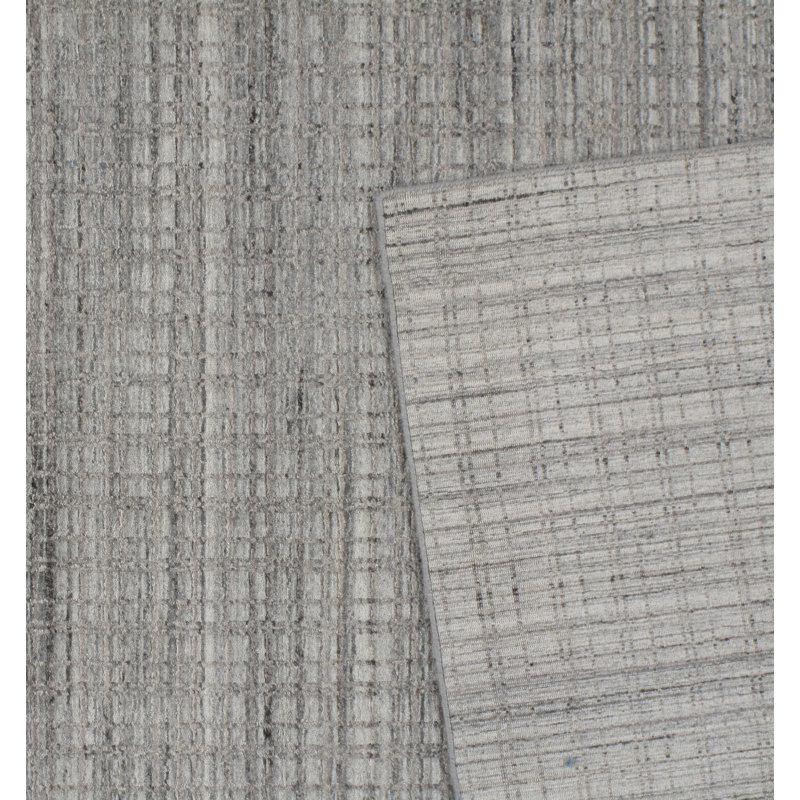 Tapis noué à la main unique en son genre