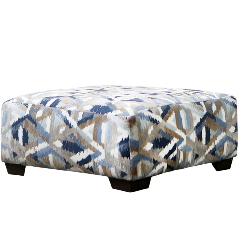 Carré contemporain avec pieds fuselés en plastique, siège à ressorts ensachés, fond bleu et brun, L 38 po x l 38 po H 17 po, assemblage simple requis, motif dynamique, multi-finition, imprimé sur la base,