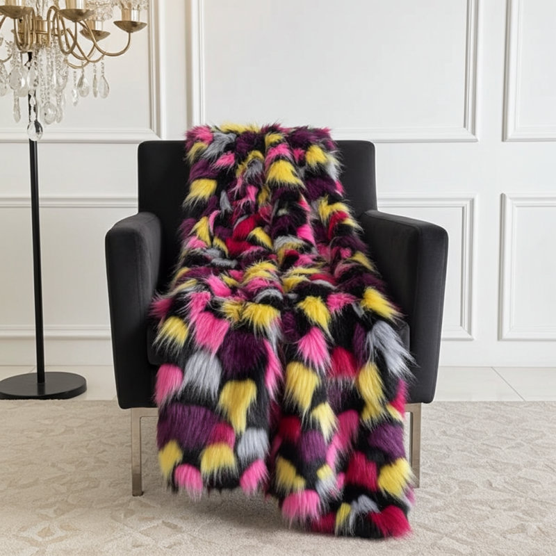Jeté de luxe en fausse fourrure de couleur Bourgogne Plutus, l 36 po x L 60 po