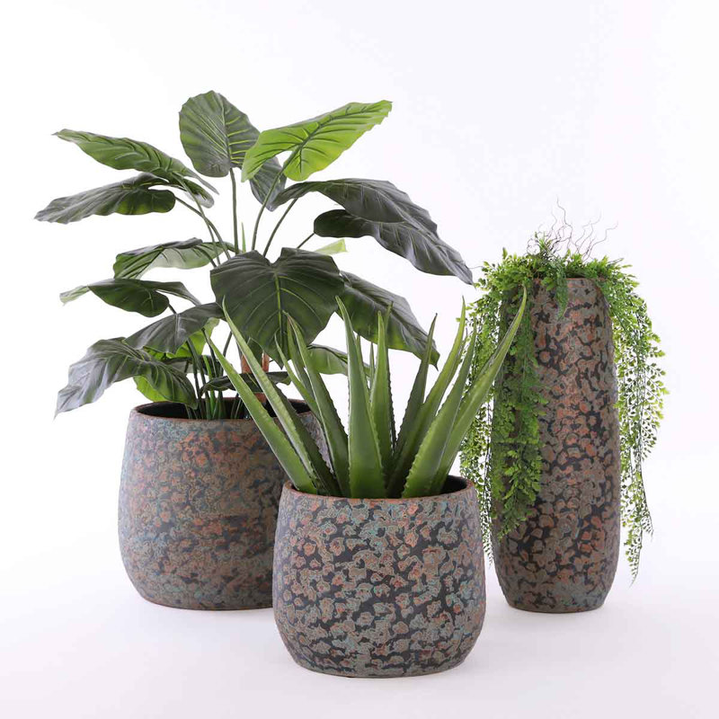 Ozbourn Pot Planter, H25.5 x W32 x D32cm