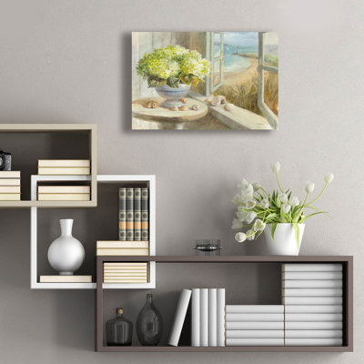  «Yellow Coastal Hydrangea» par Danhui Nai, art mural en verre acrylique, 16 po x 12 po