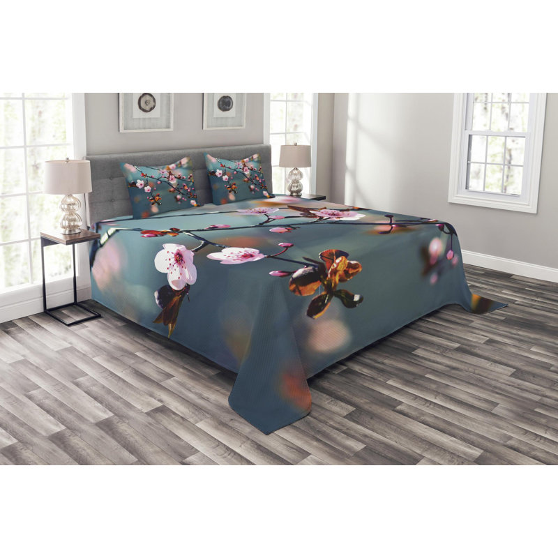 Nature Eclectic Polyester Floral Coverlet, Queen Coverlet + 2 Shams