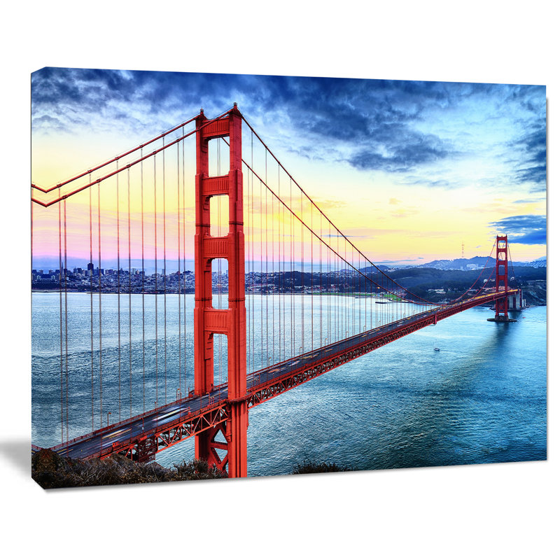 «Golden Gate Bridge in San Francisco», photographie, H 20 po x l 40 po x P 1po, Toile tendue