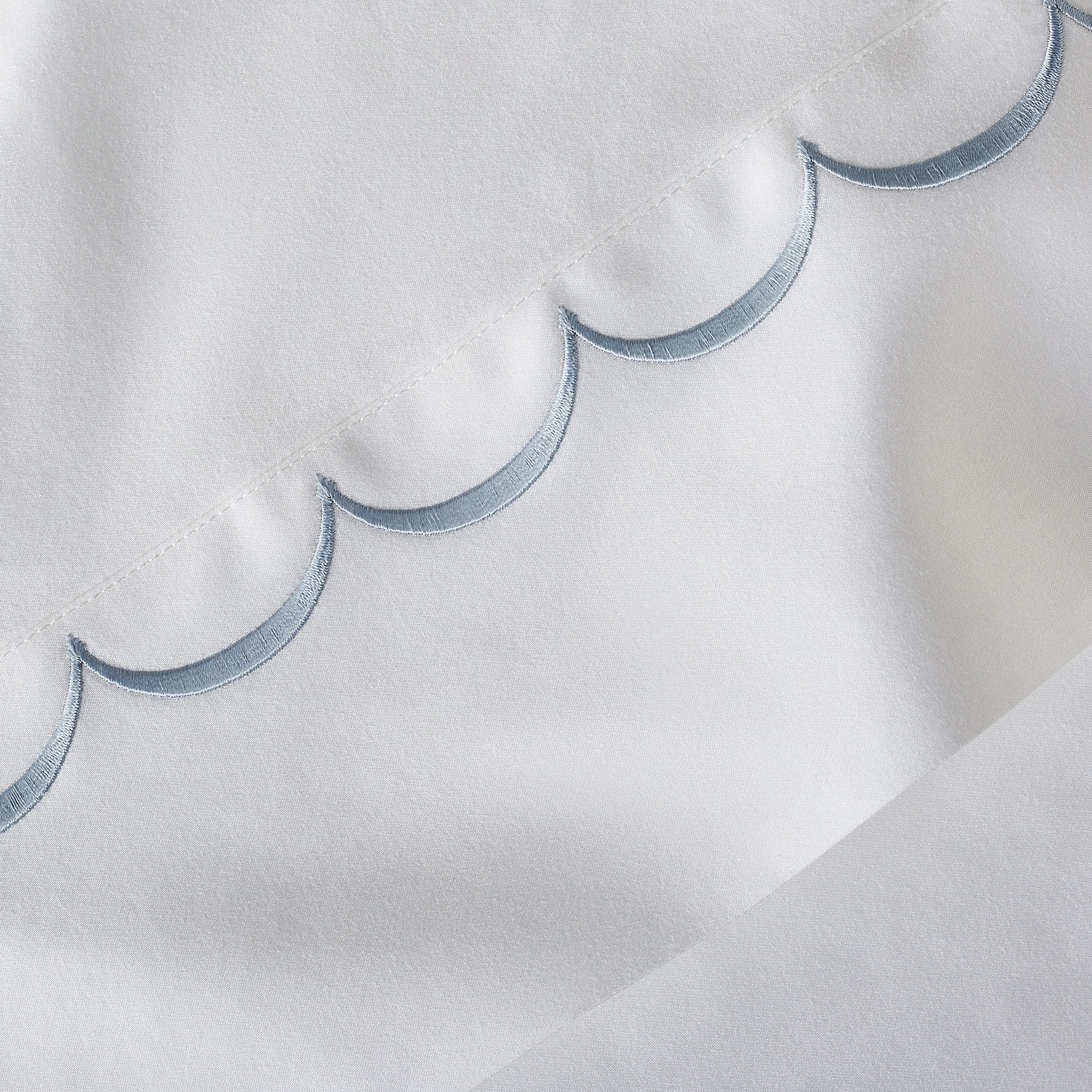 Camillo Sateen Sheet Set, Blue, Queen Sheet Set + Fitted Sheet + 2 Pillowcases