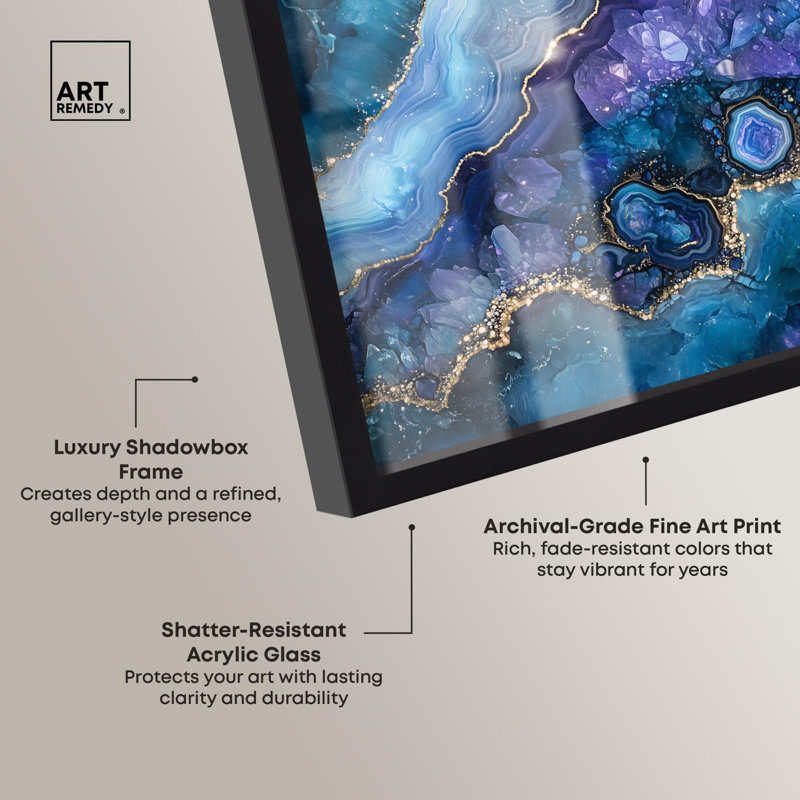 «Geode Galactic II», reproduction d'art par Geode Blue Art par Art Remedy, H 17 po x l 21 po, Noir