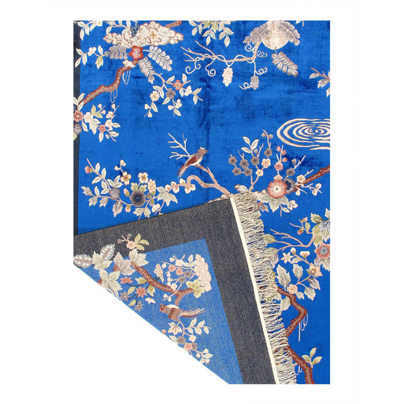 Floral Area Rug in Light Blue