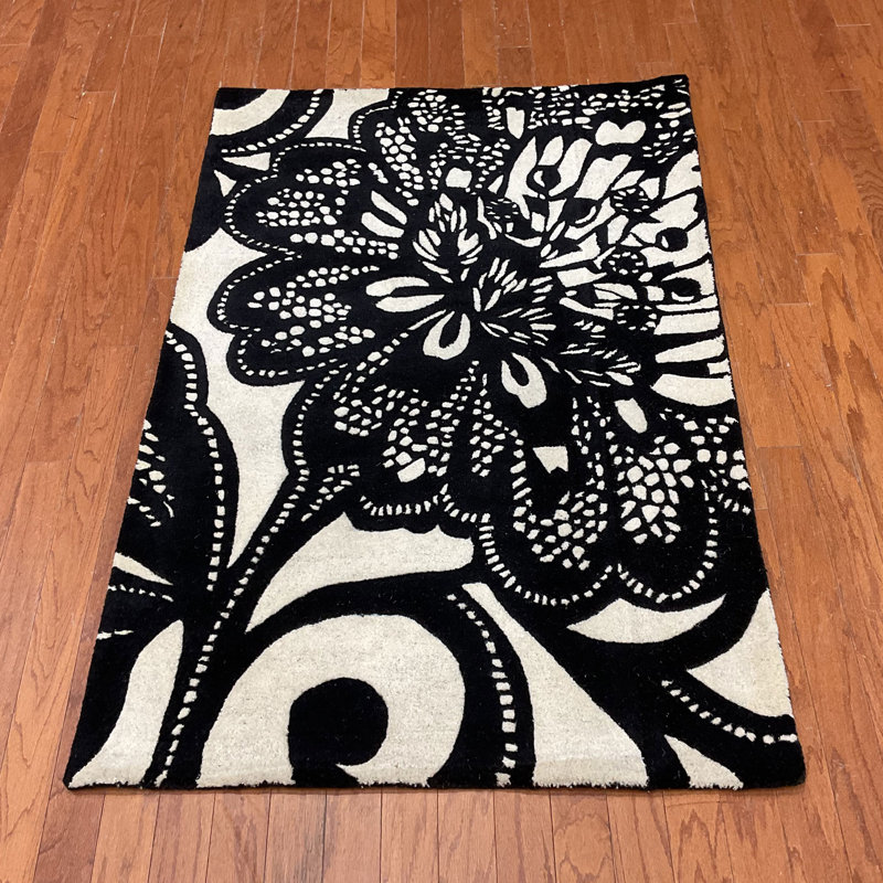 Wool Floral Indoor Rug