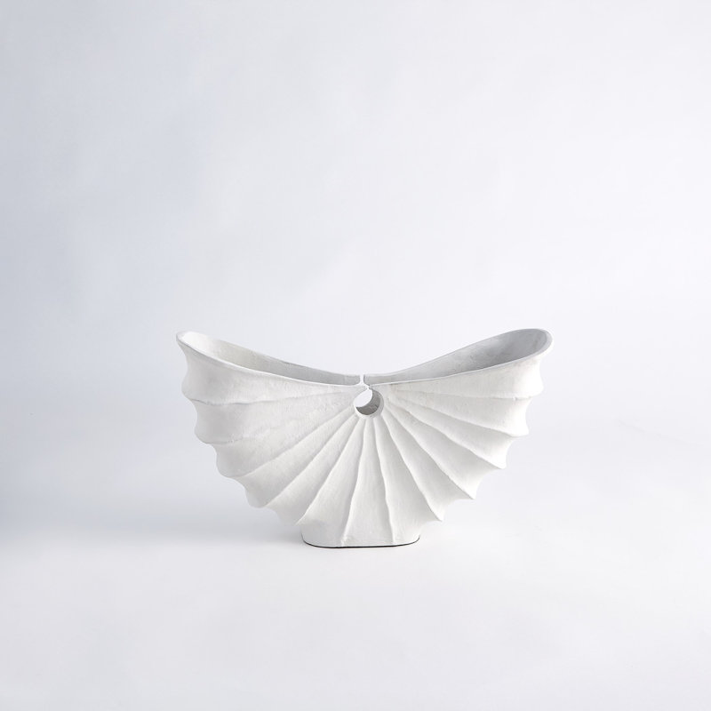 Atlantis Centerpiece-Matte White, 10.5" H x 5" W x 18.5" D