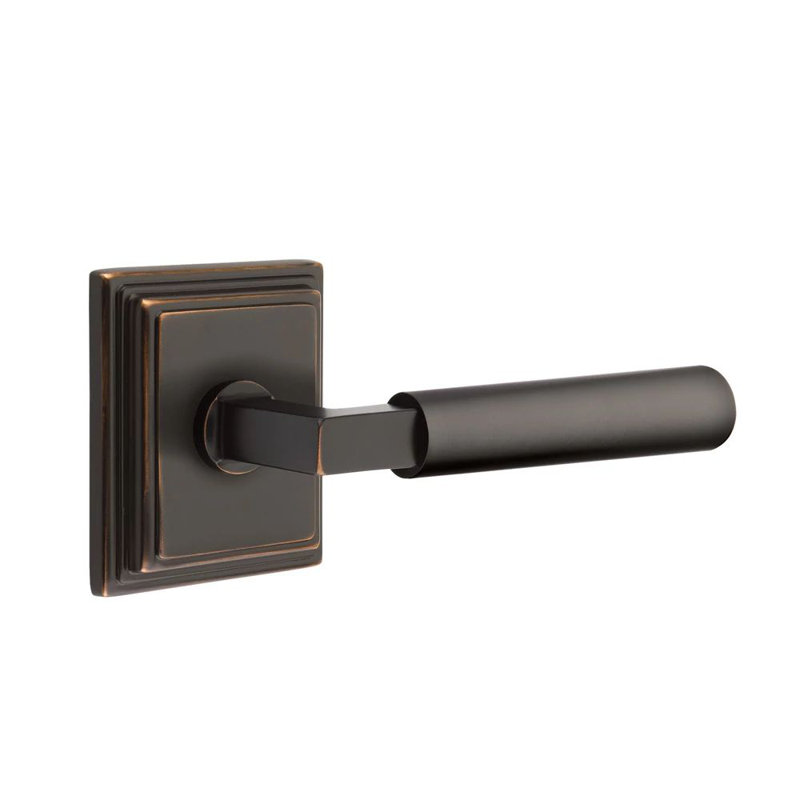 Mortaise intérieure Emtek Select Passage avec rosette Wilshire et tige carrée en L, levier lisse, Bronze frotté à l'huile