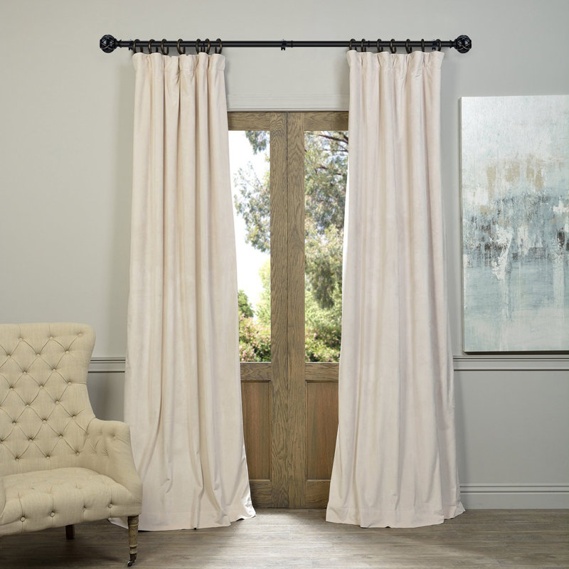 Tringle à rideaux simple réglable 1 po Saniyah, Noir, noir, noir, noir, 32" - 144"