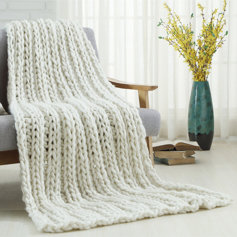 Jeté en tricot Cozy Tyme Keon, l 40 po x L 60 po, Blanc crème