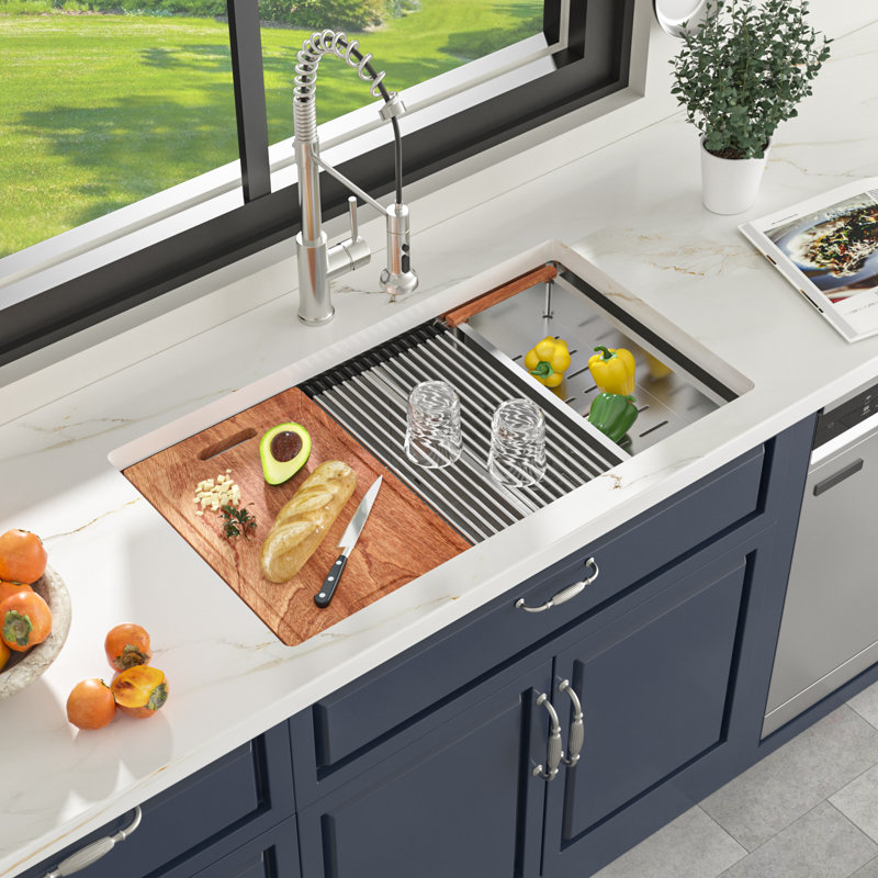 Station de travail sous-comptoir en acier inoxydable 60/40, H 10 po x L 30 po x l 19 po, Stainless Steel