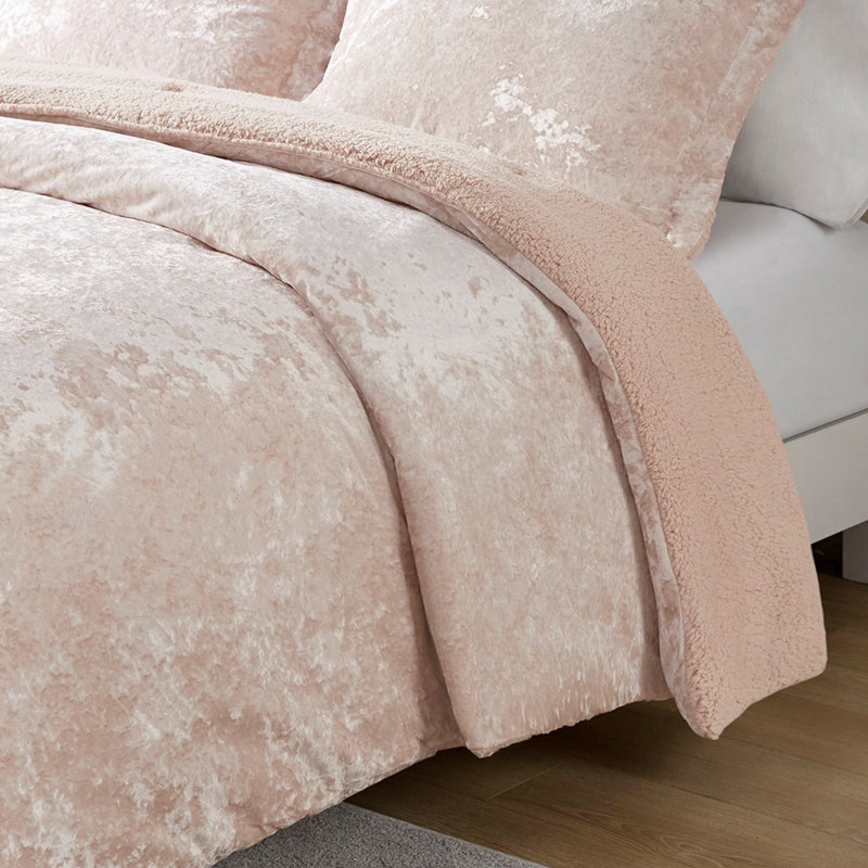 100% Bedding Twin/Twin Xl - And With Crushed Velvet Comforter