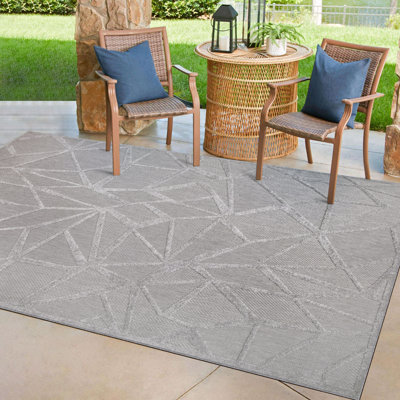 Geometric Indoor Rug