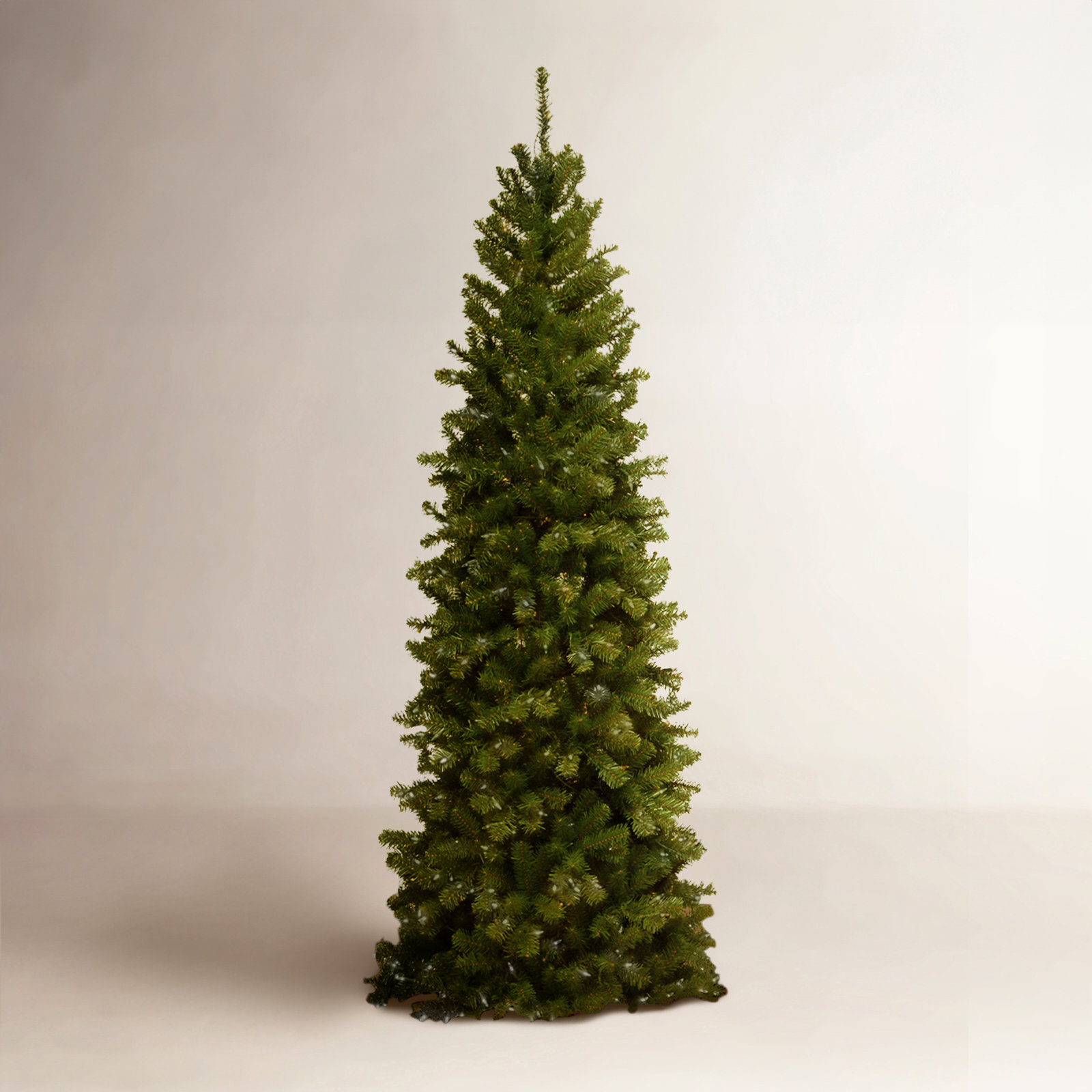 Pre-Lit Spruce Christmas Tree, 7.5'
