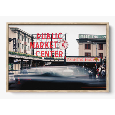 "Seattle Pikes Public Market"
