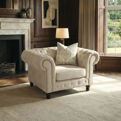 Chaise Carrillo