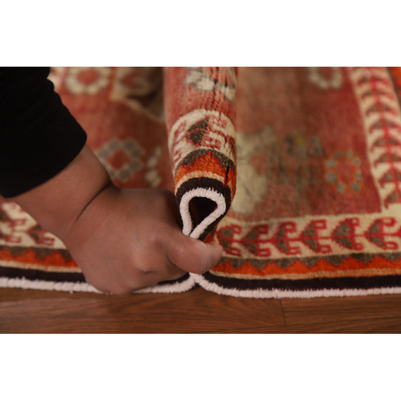 Square Wool Traditional Rug 2x2