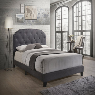 Tradilla Grey Fabric Queen Bed