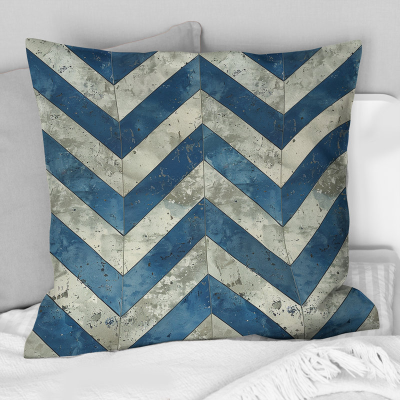 Chevron Charm I - Coussin décoratif à chevrons, H 16 po x l 16 po, Bleu / Beige